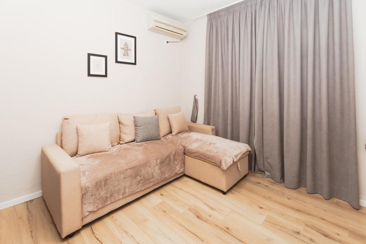 New Apartment At New Bazaar - Tirana City Center Esterno foto